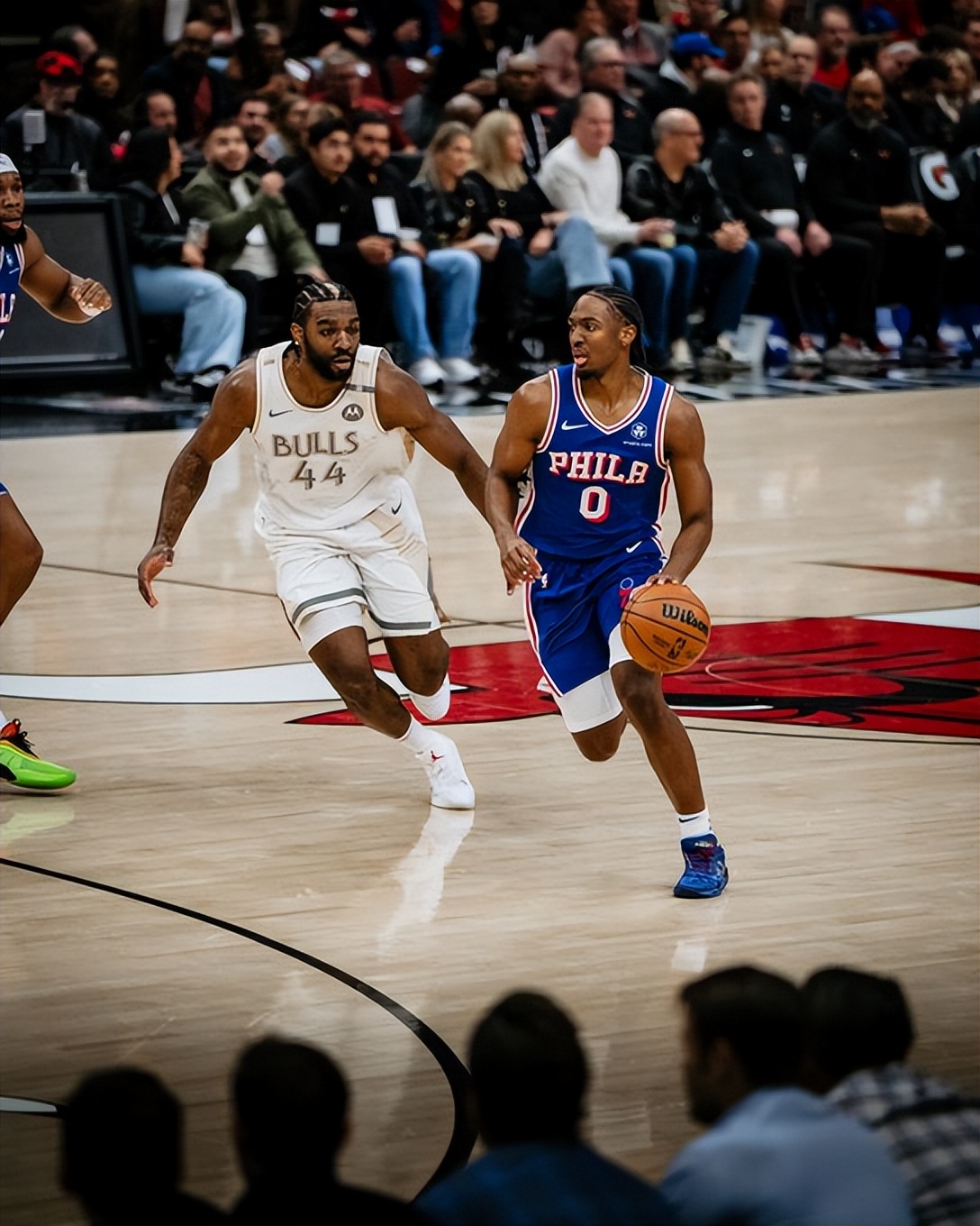 c7关于科维托娃巅峰对决，梅西与30激战公牛分钟，赛况扑朔迷离胜负难料！的信息