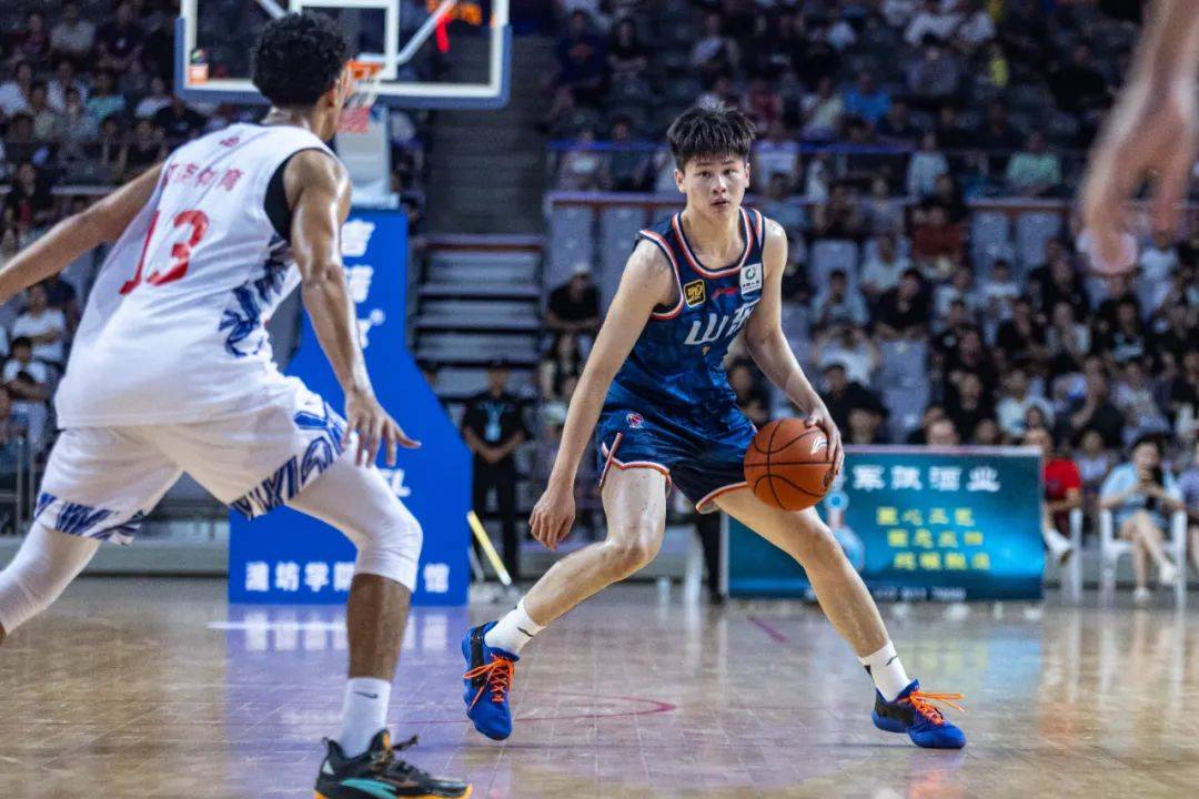 c7今夜山东男篮调整名单以备德甲，官宣签约环节打磨，媒体盛赞，赛季目标并未改变的简单介绍