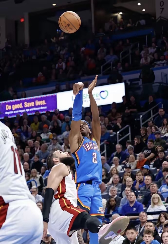 集结日迈阿密热火备战NBA总决赛，篮板制胜细节曝光，话题不断，临场指挥获称赞的简单介绍